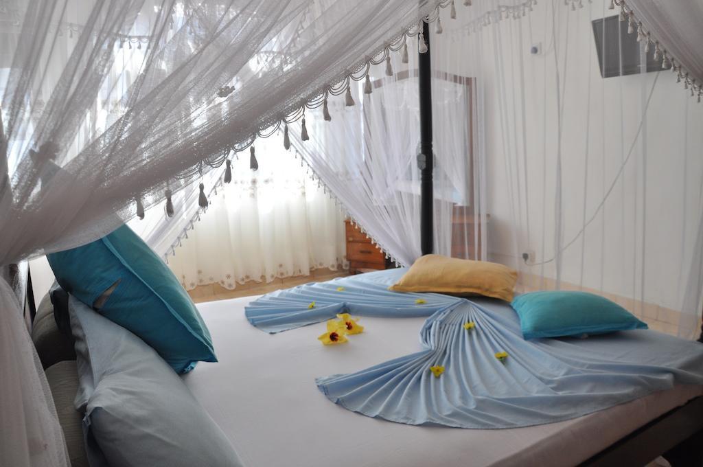 Thenu Rest Guest House Galle Zimmer foto